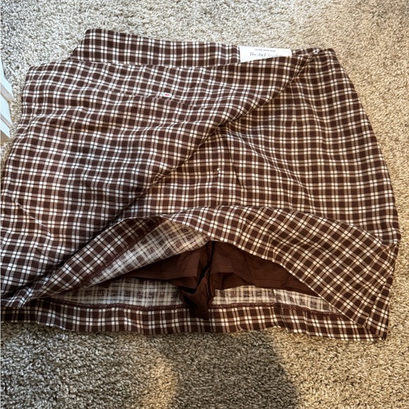 Abercrombie & Fitch Brown Checkered Mini Skirt - Picture 2 of 3
